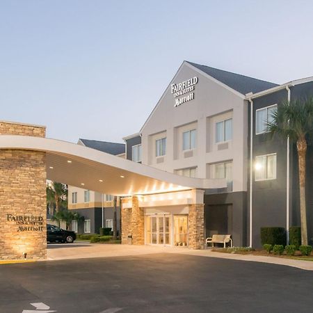 Fairfield Inn Suites Brunswick Exterior photo